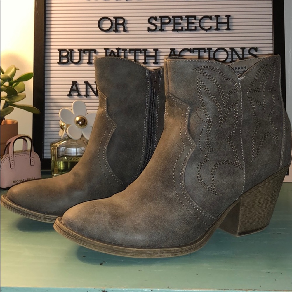 Western-Style Booties